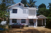 Well 1.25 acre land with two story 5 bhk house in Arimula @ 85 lakh.