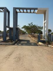   Get plot at Maheswaram near IT Park in one forth price of Market